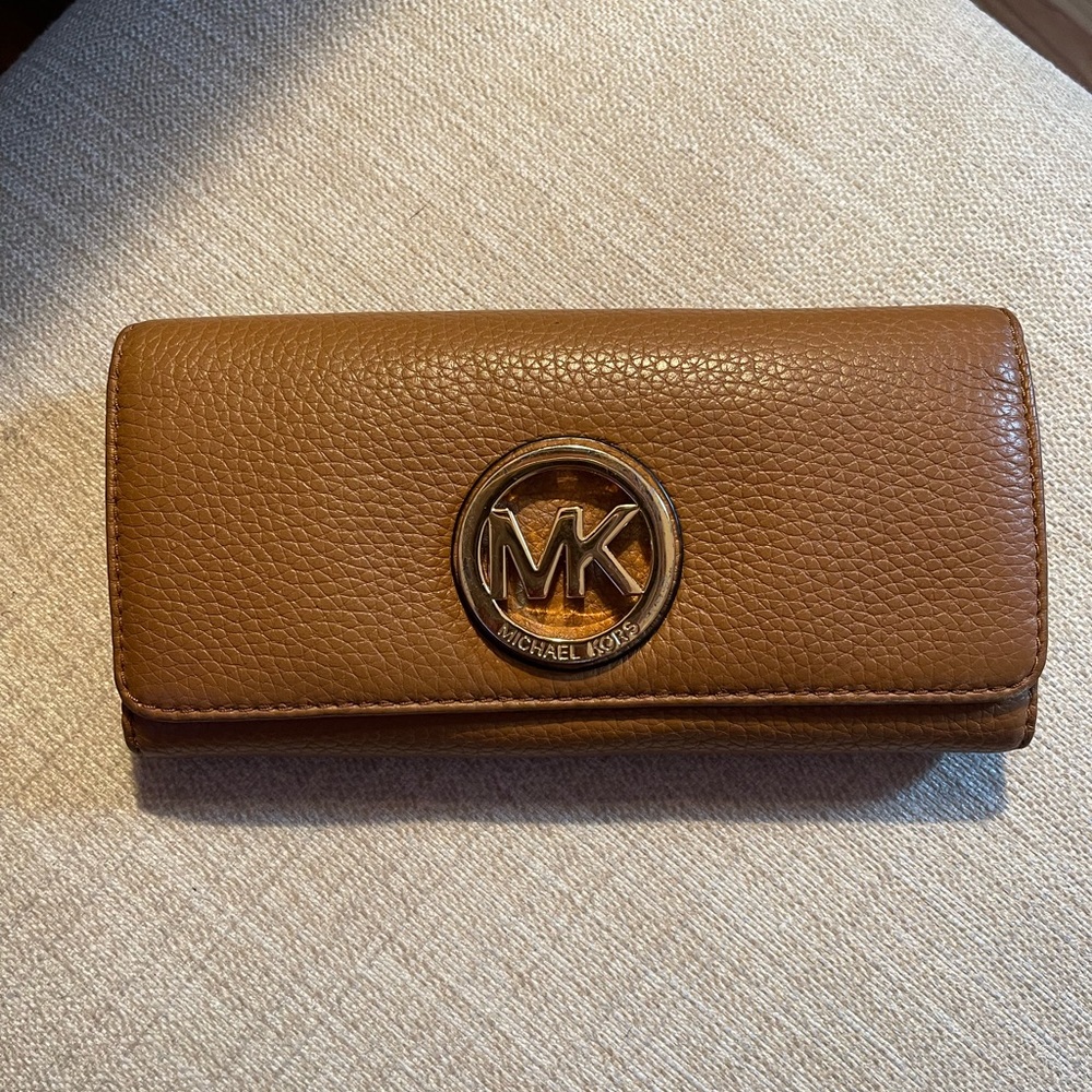 Michael Kors wallet